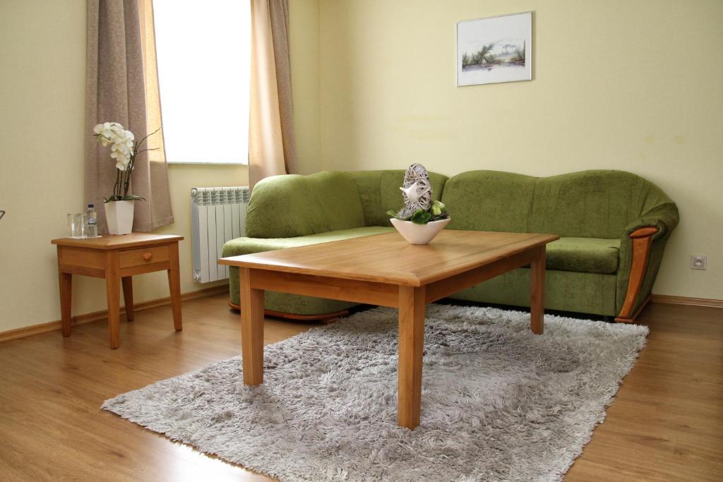 Zajazd Ostep Gorzyń Kamer foto