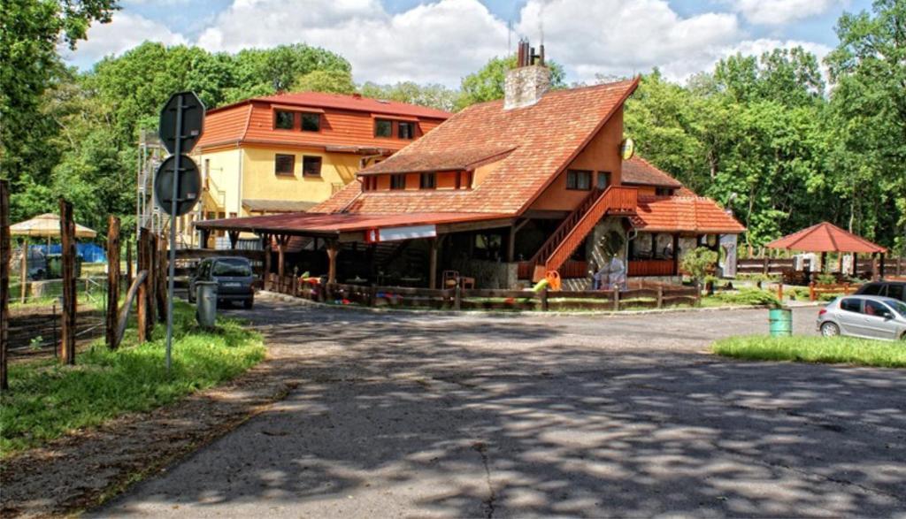 Zajazd Ostep Gorzyń Buitenkant foto